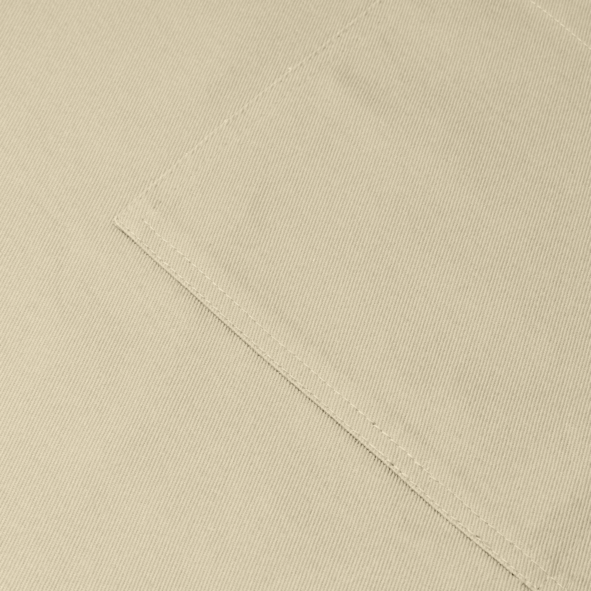 My_Garden_Feeds_My_Soul_Apron_Texture_Mockup.png